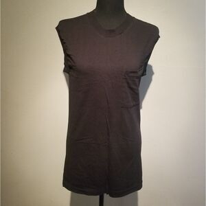 VINTAGE FRUIT OF THE LOOM TANK TOP MEDIUM MADE IN USA B11
